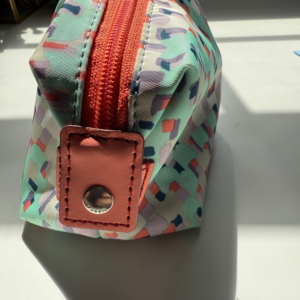Fossil Multicolor Patterned Cosmetic Bag - Picture 6 of 9